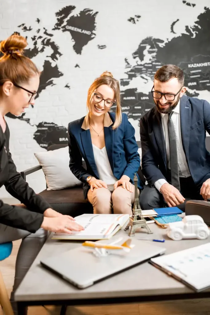International Buyers & Expats