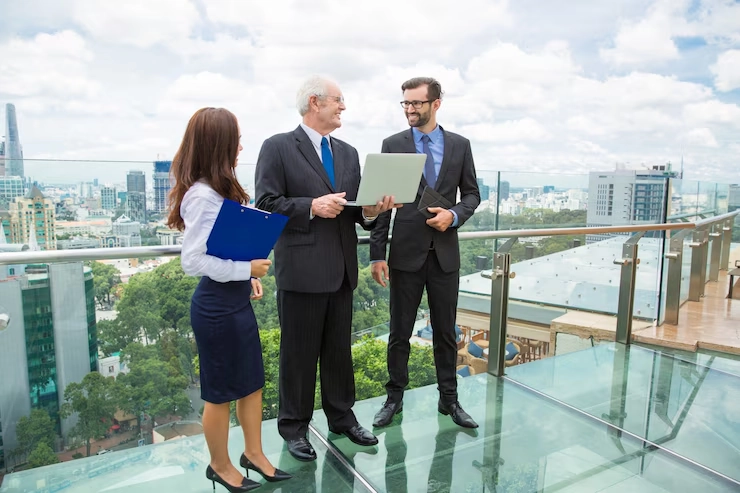 international Investor Services​